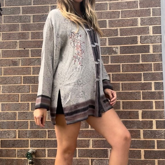 Chico's Design 100% Silk Tunic Top Asian Style Size 2 M/L - Picture 4 of 16